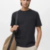Fein gestricktes T-Shirt aus Baumwolle
