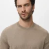 Fein gestricktes T-Shirt aus Baumwolle Fein gestricktes T-Shirt aus Baumwolle
