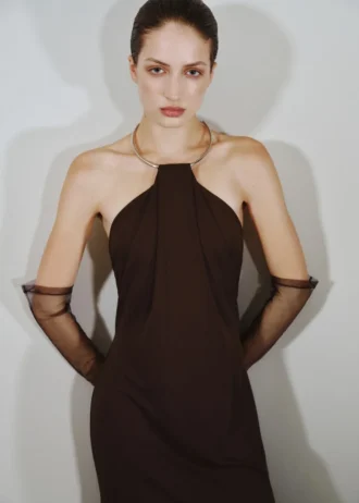 Feinstrickkleid mit Choker-Kragen