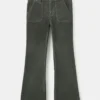 Flared-Hose aus Kunstsamt Flared-Hose aus Kunstsamt