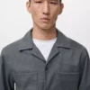 Fließendes Overshirt mit Taschen Fließendes Overshirt mit Taschen