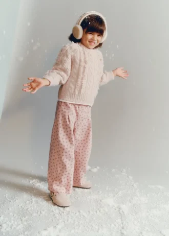 Geflochtener Strickpullover