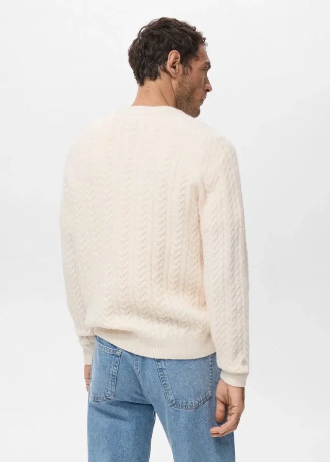 Geflochtener Strickpullover