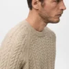Geflochtener Strickpullover