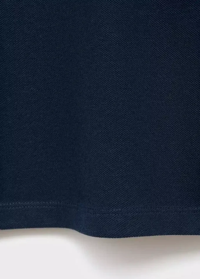 Geknöpftes Strick-Poloshirt Geknöpftes Strick-Poloshirt