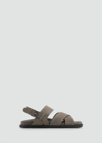 Gekreuzte Ledersandalen mit Schnalle