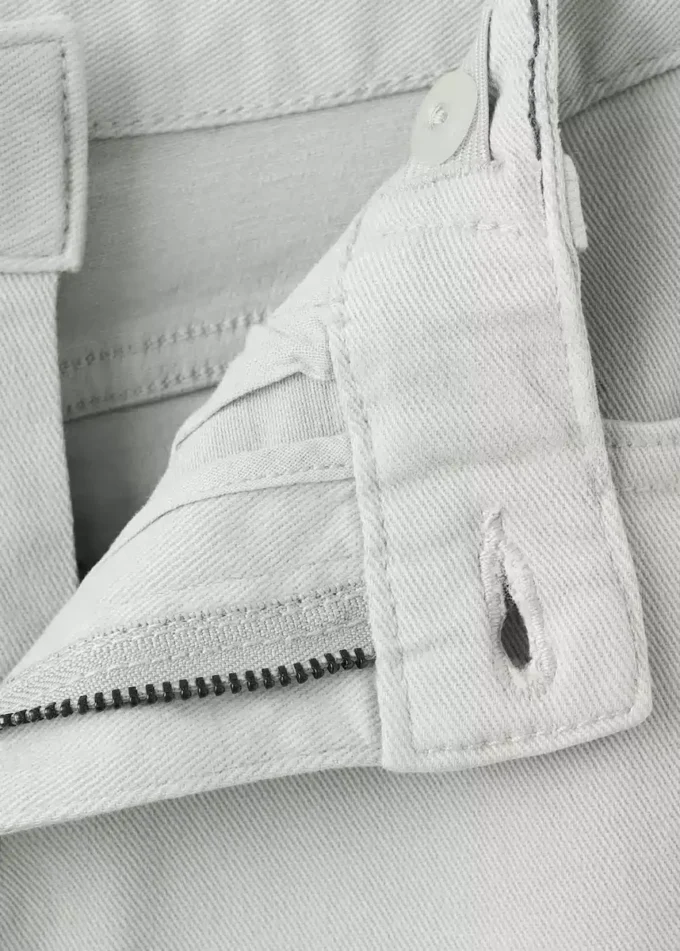 Gerade geschnittene Baumwolljeans Gerade geschnittene Baumwolljeans