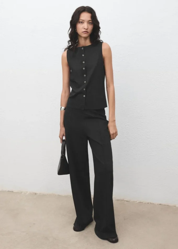 Gerade geschnittene Hose mit elastischem Bund Gerade geschnittene Hose mit elastischem Bund