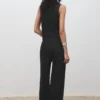 Gerade geschnittene Hose mit elastischem Bund Gerade geschnittene Hose mit elastischem Bund