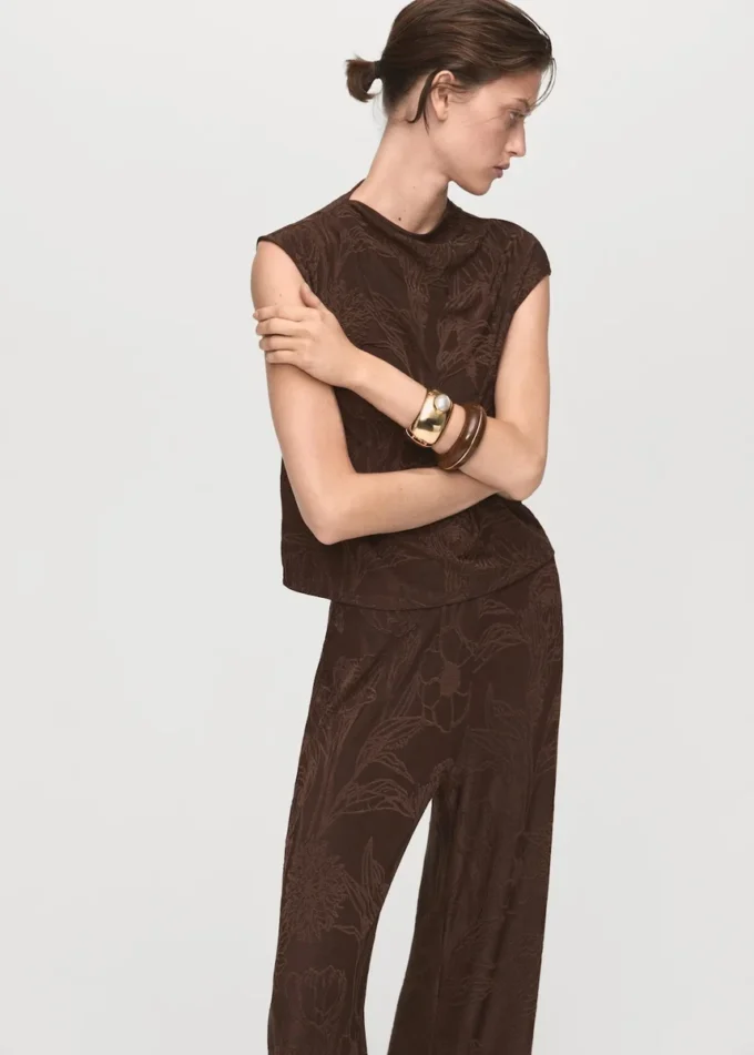 Gerade geschnittene Hose mit Jacquard-Blumenprint Gerade geschnittene Hose mit Jacquard-Blumenprint