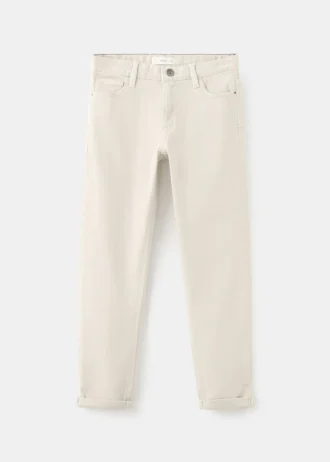 Gerade geschnittene Hose mit umgeschlagenem Saum