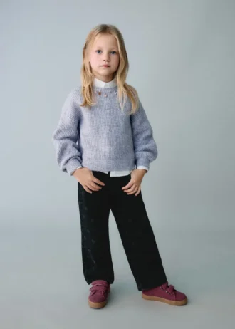 Gerade geschnittene Jeans mit Herzen