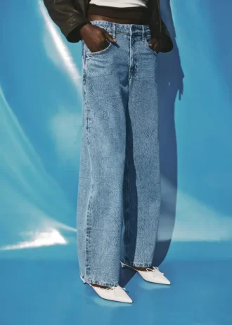 Gerade geschnittene Jeans mit Knittereffekt