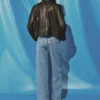 Gerade geschnittene Jeans mit Knittereffekt Gerade geschnittene Jeans mit Knittereffekt