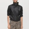 Gerade geschnittene Jeans mit Leopardenmuster Gerade geschnittene Jeans mit Leopardenmuster