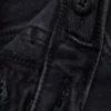 Gerade geschnittene Jeans mit Nieten Gerade geschnittene Jeans mit Nieten