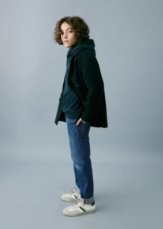 Gerade geschnittene Jeans mit Umschlag