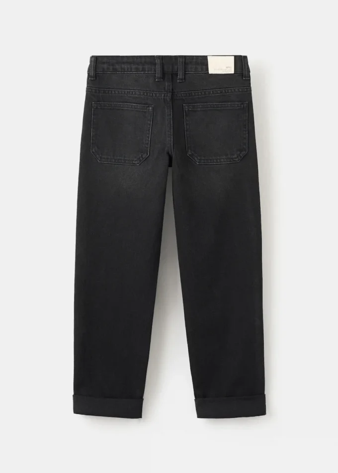 Gerade geschnittene Jeans mit Umschlag Gerade geschnittene Jeans mit Umschlag