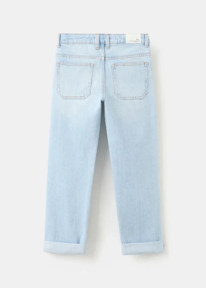 Gerade geschnittene Jeans mit Umschlag Gerade geschnittene Jeans mit Umschlag