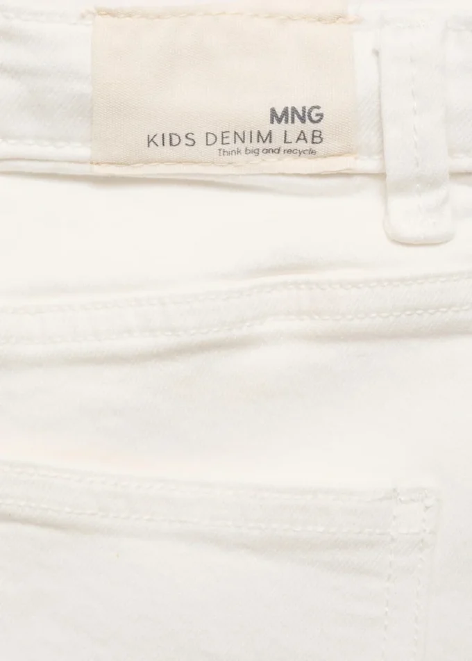 Gerade geschnittene Jeansshorts Gerade geschnittene Jeansshorts