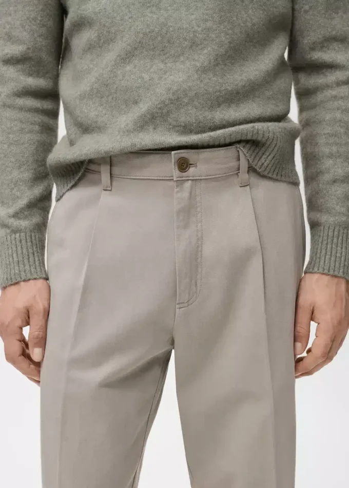 Gerade geschnittene Plisseehose aus Baumwolle und Lyocell