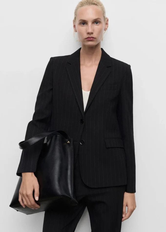 Gerade geschnittener Anzugblazer Gerade geschnittener Anzugblazer