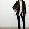 Gerader Blazer aus Wildleder Gerader Blazer aus Wildleder