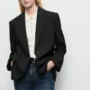 Gerader Blazer mit Pattentaschen Gerader Blazer mit Pattentaschen