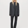 Gerader Blazer mit Pattentaschen Gerader Blazer mit Pattentaschen