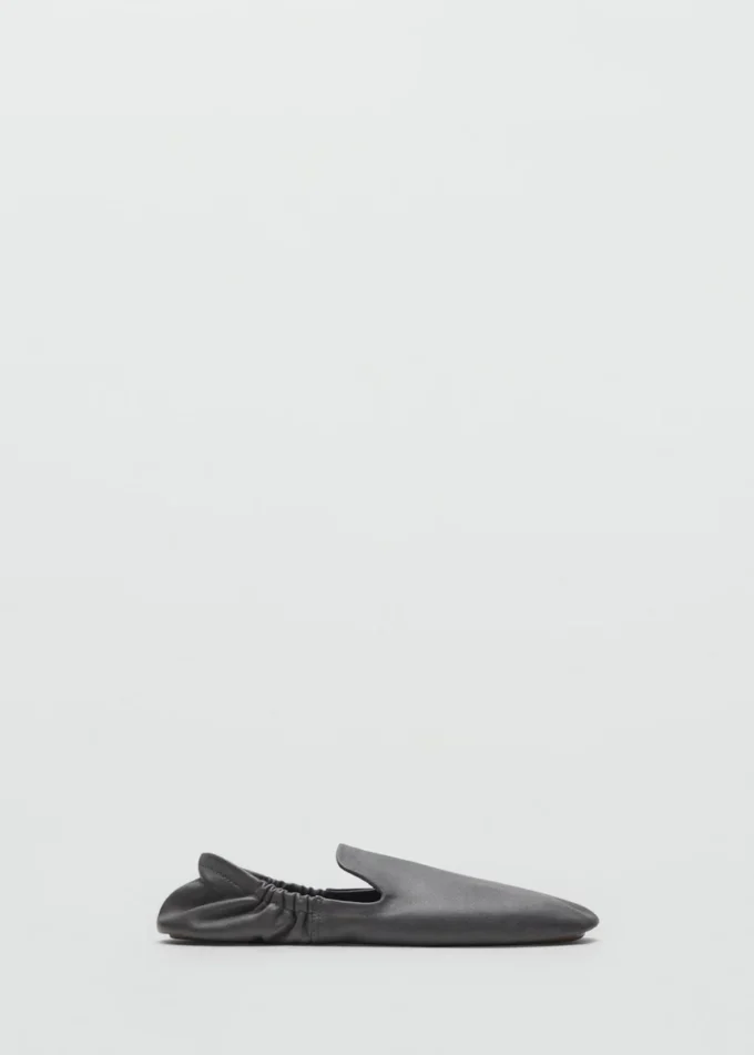 Geraffte Lederschuhe