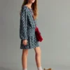 Gerafftes Blumenkleid