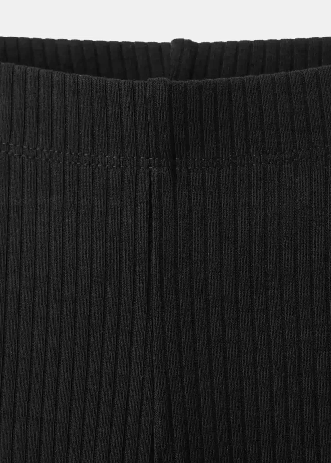 Gerippte, ausgestellte Leggings