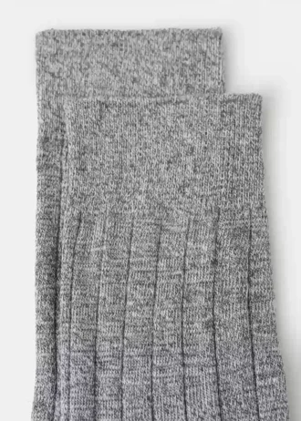 Gerippte Baumwollsocken