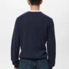 Gerippte Strickjacke mit Knöpfen Gerippte Strickjacke mit Knöpfen