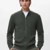 Gerippte Strickjacke mit Reißverschluss