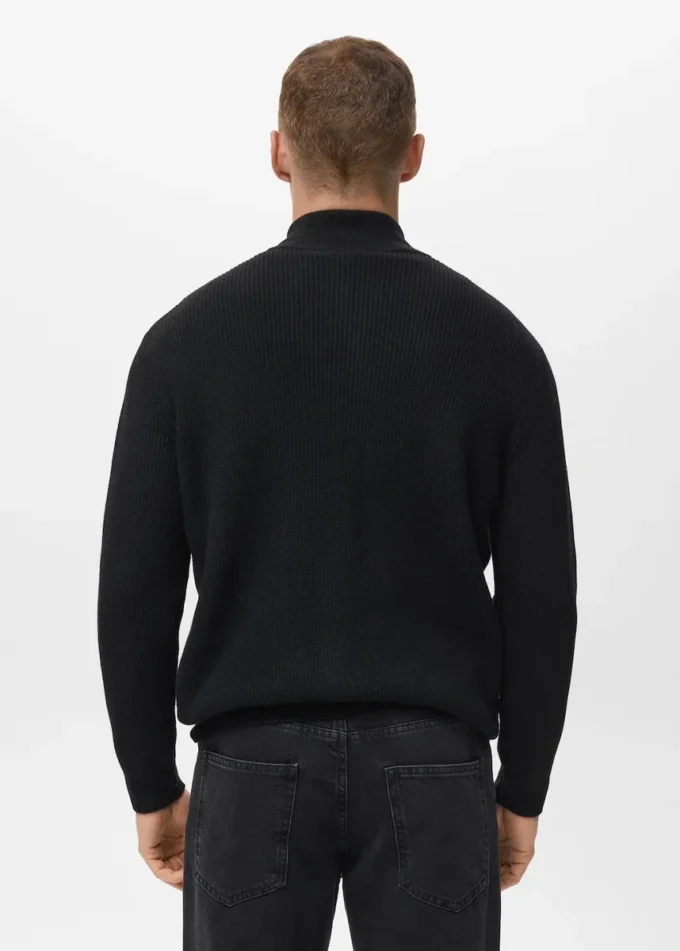 Gerippte Strickjacke mit Reißverschluss