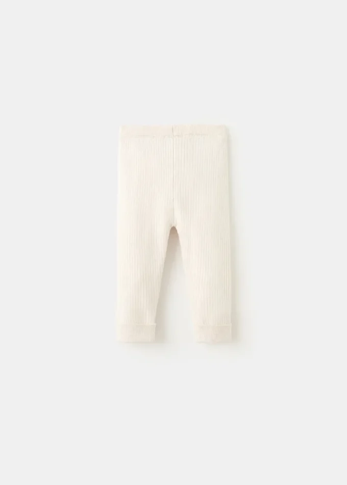Gerippte Strickleggings Gerippte Strickleggings