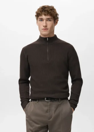 Gerippter Pullover mit Reißverschluss am Hals