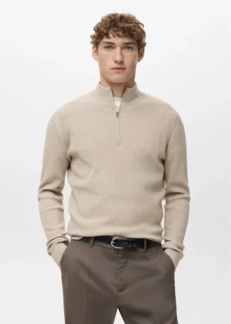 Gerippter Pullover mit Reißverschluss am Hals