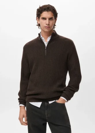 Gerippter Pullover mit Reißverschluss am Hals