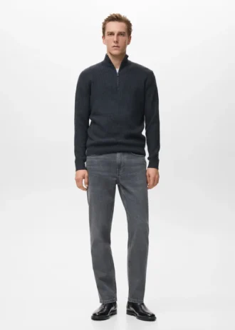 Gerippter Pullover mit Reißverschluss am Hals