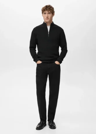 Gerippter Pullover mit Reißverschluss am Hals