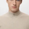 Gerippter Pullover mit Reißverschluss am Hals