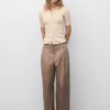 Gerippter Pullover mit Rollkragen