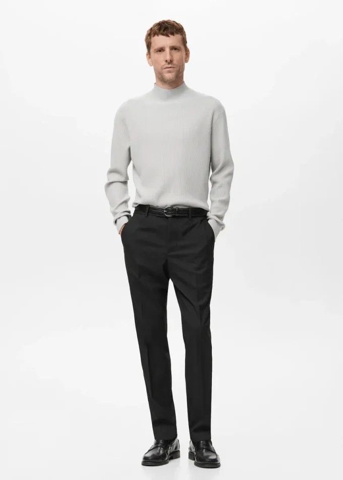 Gerippter Rollkragenpullover