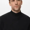 Gerippter Rollkragenpullover