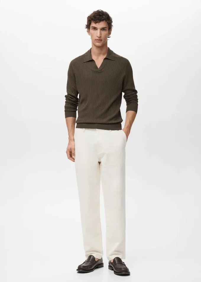 Gerippter Strick-Polo-Pullover
