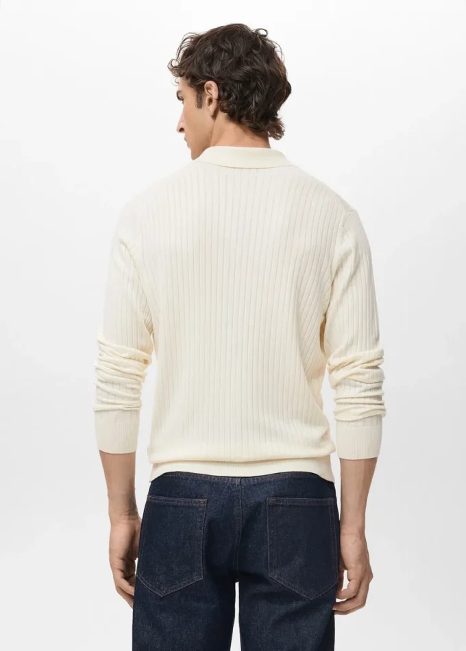 Gerippter Strick-Polo-Pullover