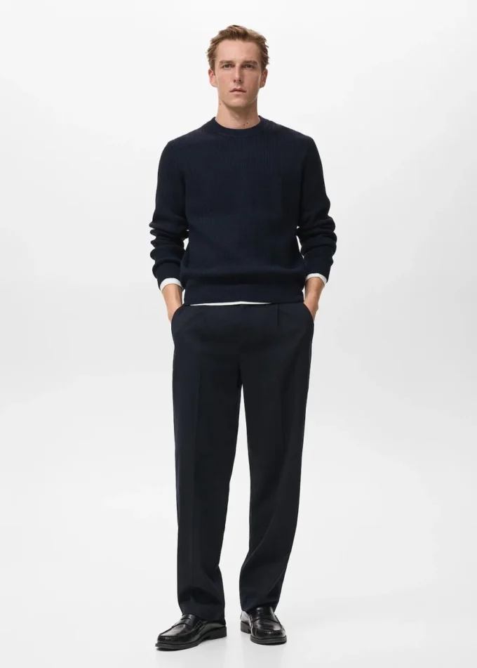 Gerippter Strickpullover