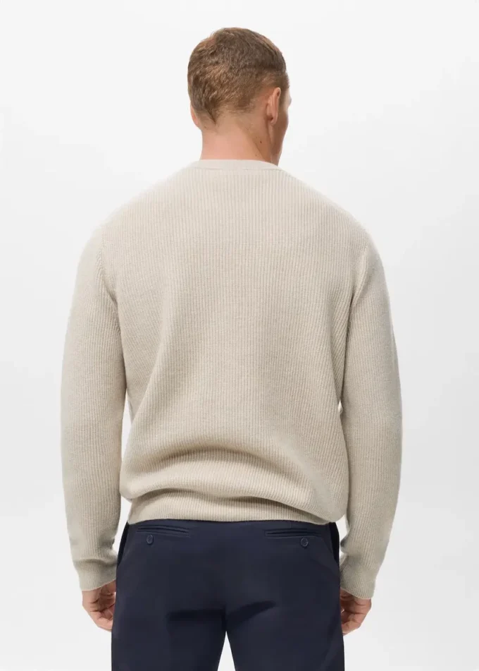 Gerippter Strickpullover